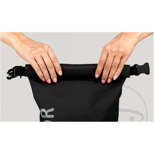 OUTDOORTASCHE 10 Liter Hama schwarz
