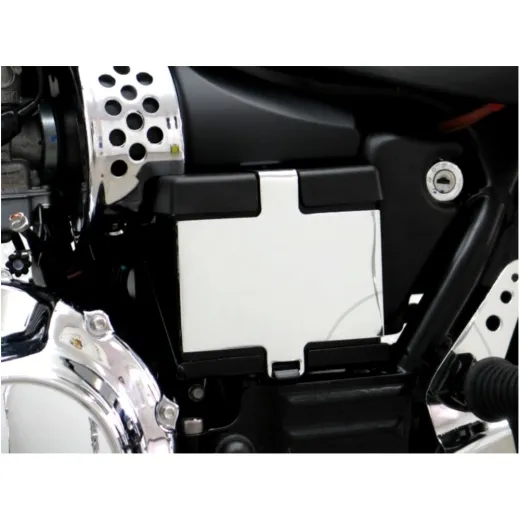 Battery tray cover