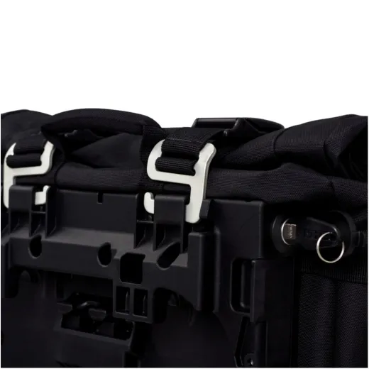 Satteltasche TR 2X32L Shad Inhalt 2 Stück TR40